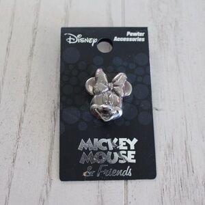 Disney Minnie Mouse Silver Pin
